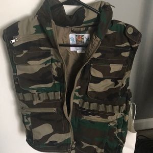 Camo kids vest
